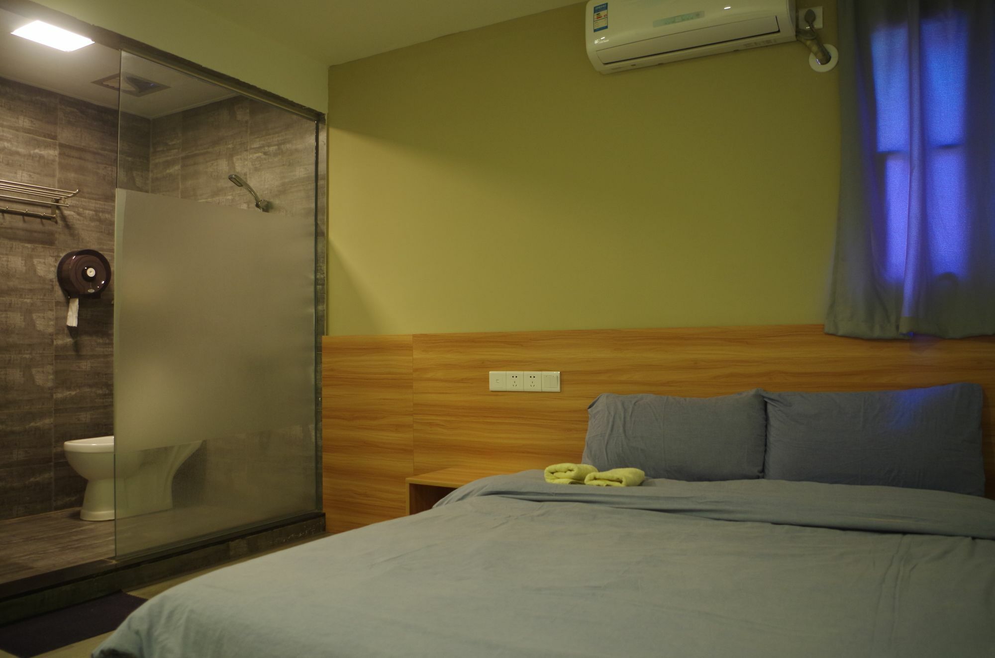 Dengba International Inn Guangzhou Branch Екстериор снимка